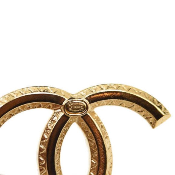 CHANEL Large Gold & Crystal CC Brooch - Picture 9 of 9